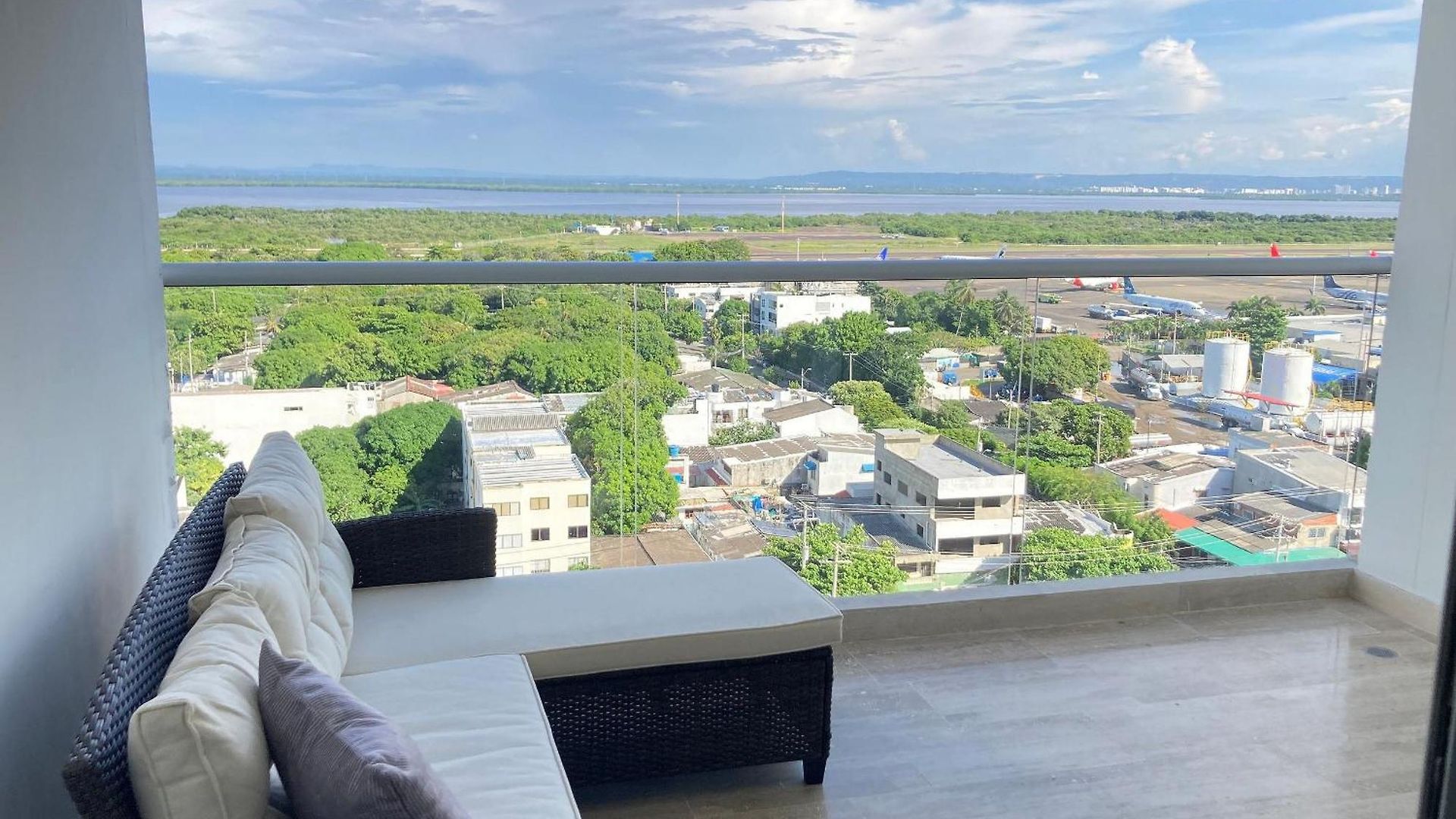 Cb1241 | Piso 12 Con Vista Mágica Ciudad * Cartagena
